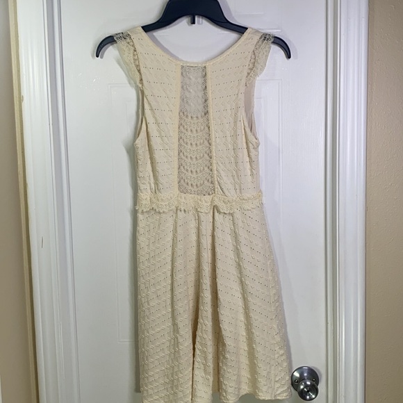 Free People - Short Cream Eyelet Dress XS - Picture 11 of 14
